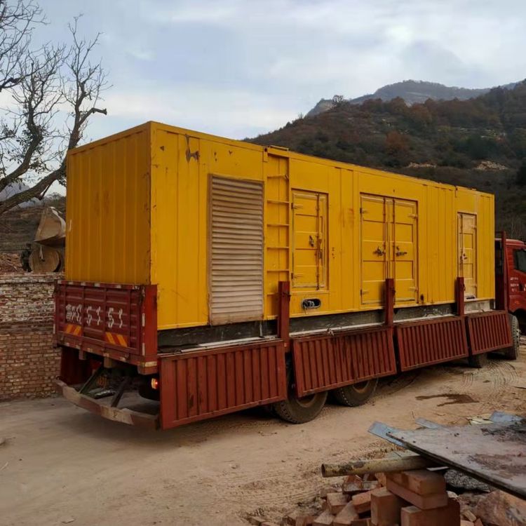 遵化200kW 发电机组在带电阻性负载时，输出功率会受到哪些因素的影响？