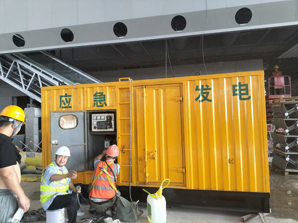 遵化怎样判断空气滤清器是否需要更换？